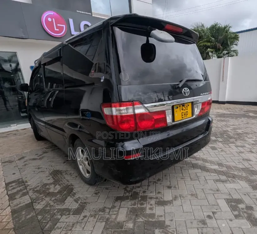 Toyota Alphard 2005 Black