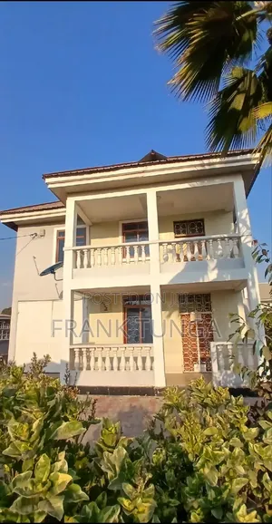 4bdrm Bungalow in Sokoine Primary, Muungano for sale