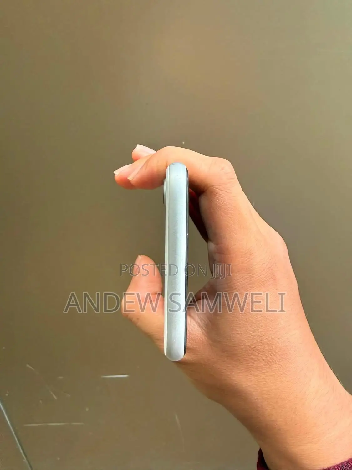 Apple iPhone SE (2022) 128 GB White