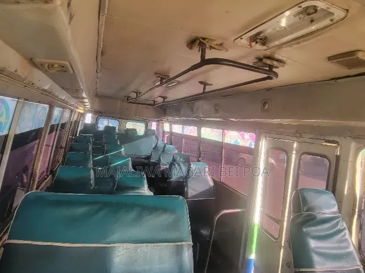 Toyota Coaster 2002 Beige