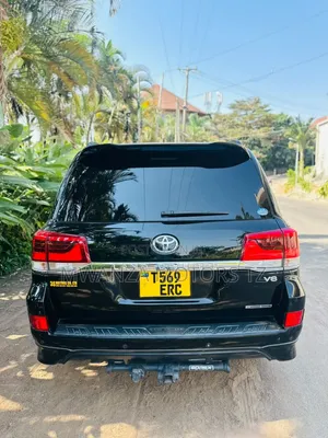 Toyota Land Cruiser 2017 Black