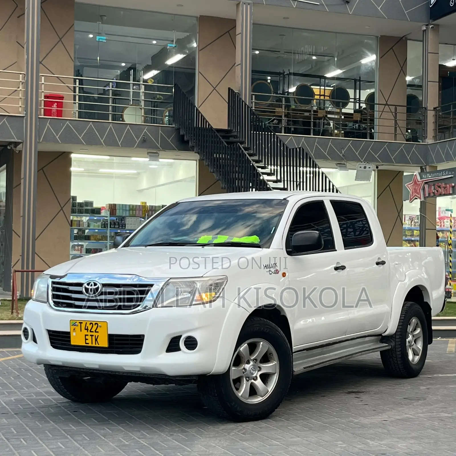 Toyota Hilux 2.5 D-4D SRX 2012 White