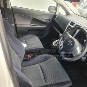 Toyota Ractis 2011 White