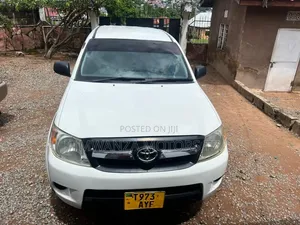Toyota Hilux 2008 Off white