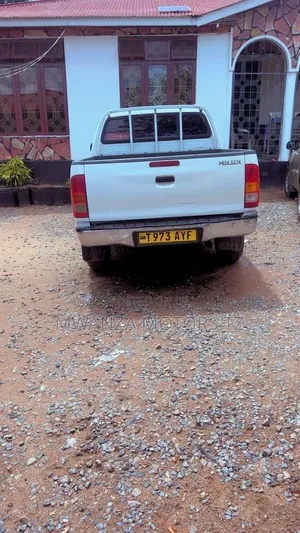 Toyota Hilux 2008 Off white