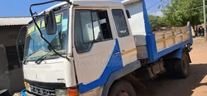 Fusso Tipper White