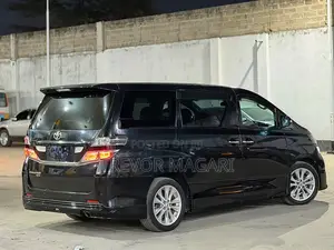 Toyota Vellfire 2009 Black