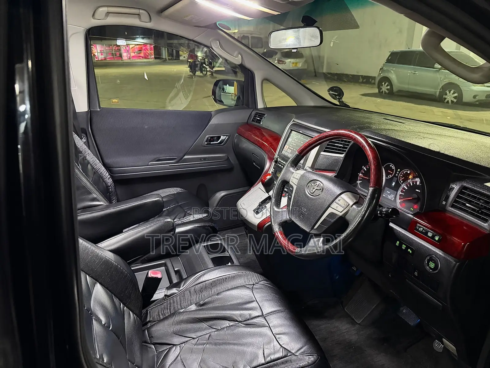 Toyota Vellfire 2009 Black