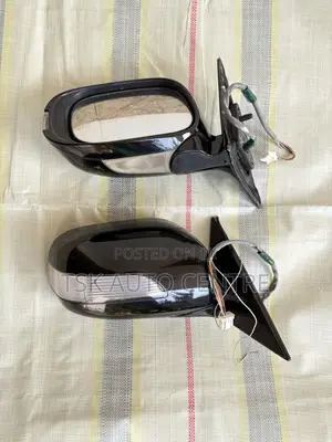 Toyota Crown Side Mirrors