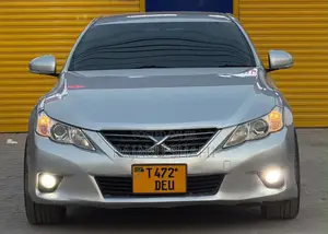 Toyota Mark X 2.5 AWD 2012 Silver