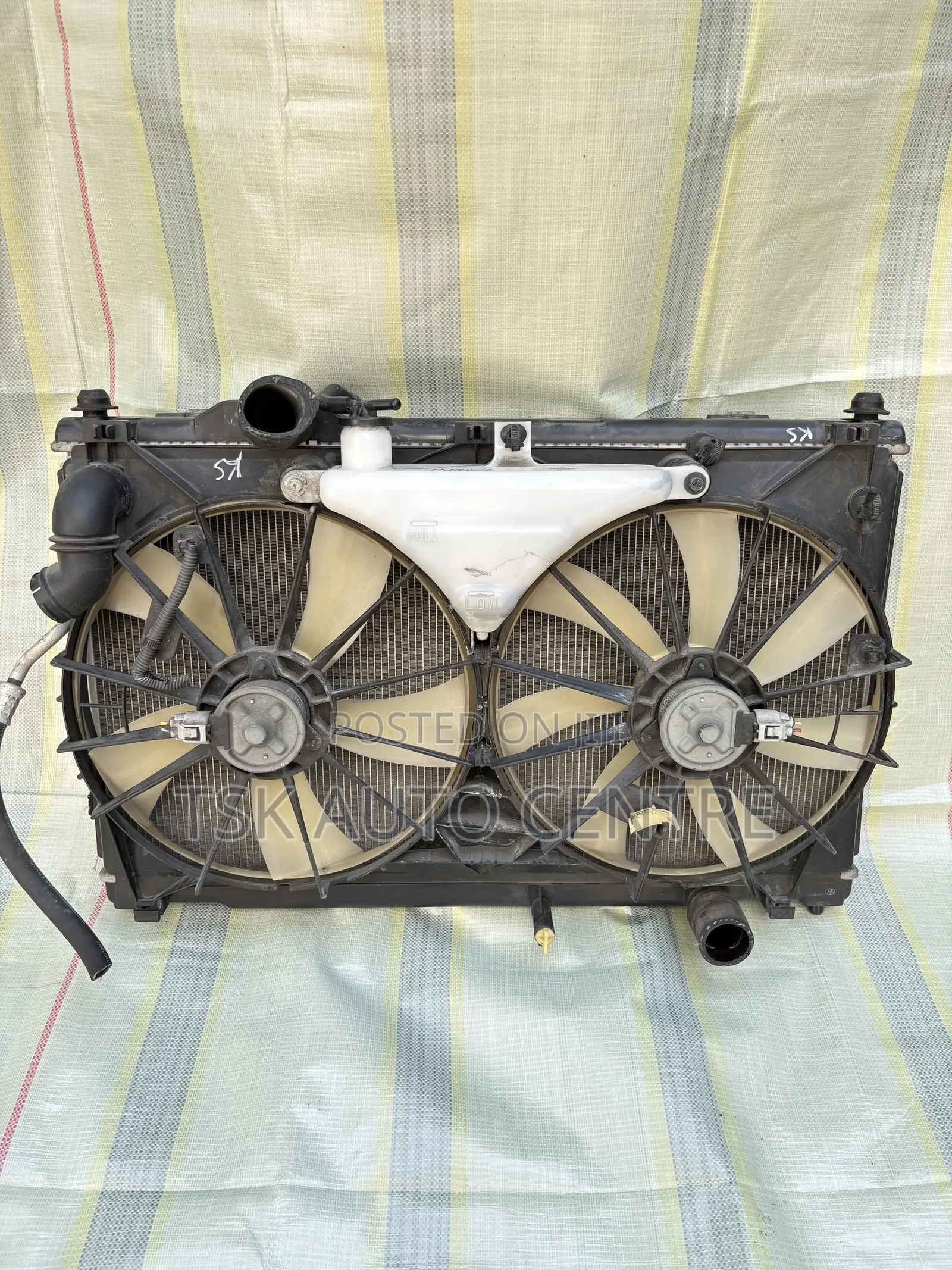 Toyota Mark X Radiator