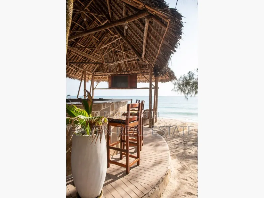 Furnished 8bdrm Villa in Kaskazini A for sale