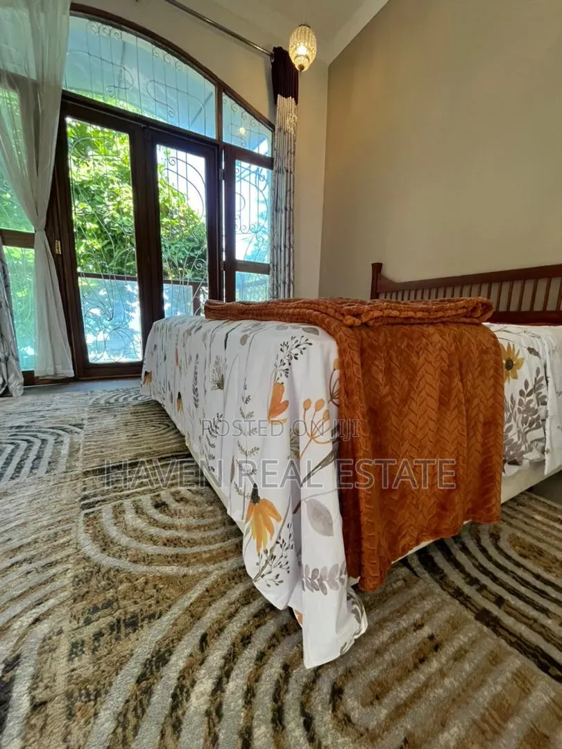 Furnished 4bdrm Villa in Mjini for rent