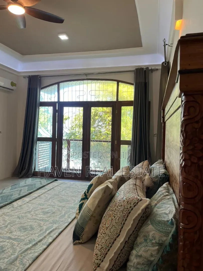 Furnished 4bdrm Villa in Mjini for rent