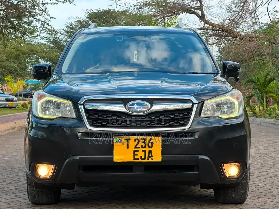 Subaru Forester 2014 Black