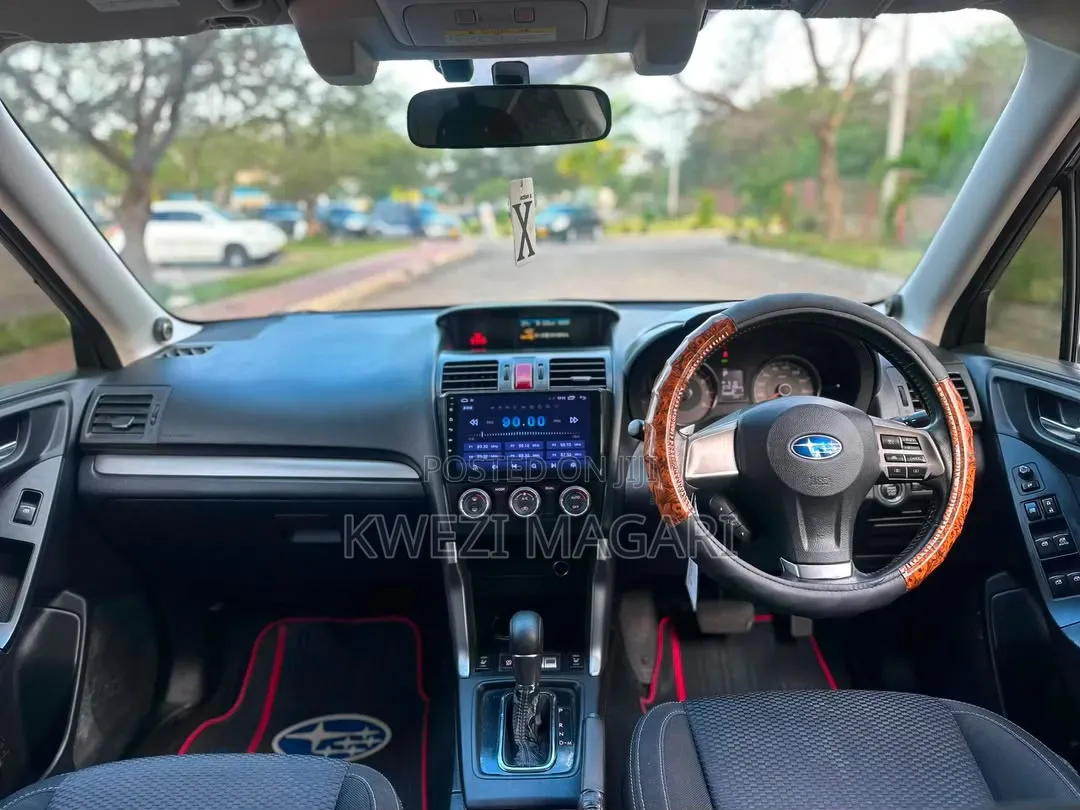 Subaru Forester 2014 Black