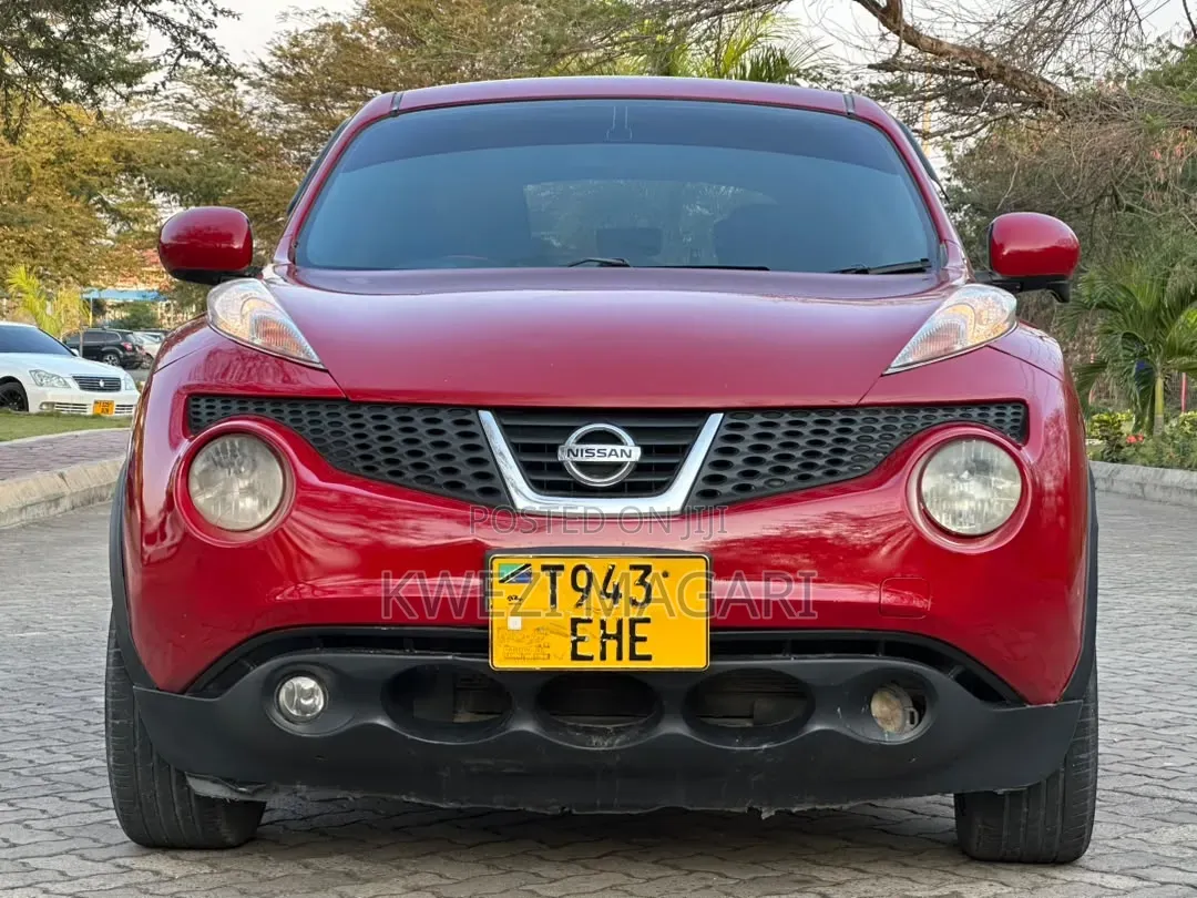 Nissan Juke 2012 Red