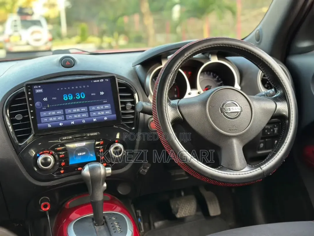 Nissan Juke 2012 Red