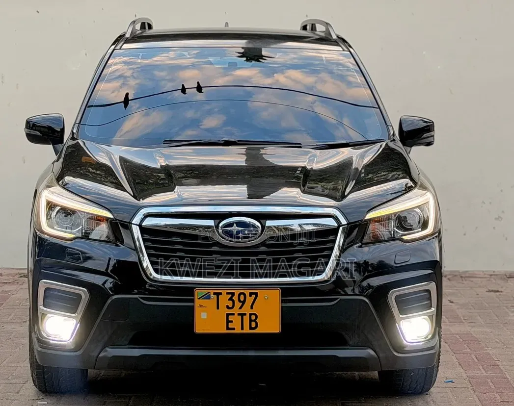Subaru Forester 2018 Black