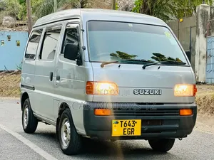 Suzuki Every Wagon 2005 Gray