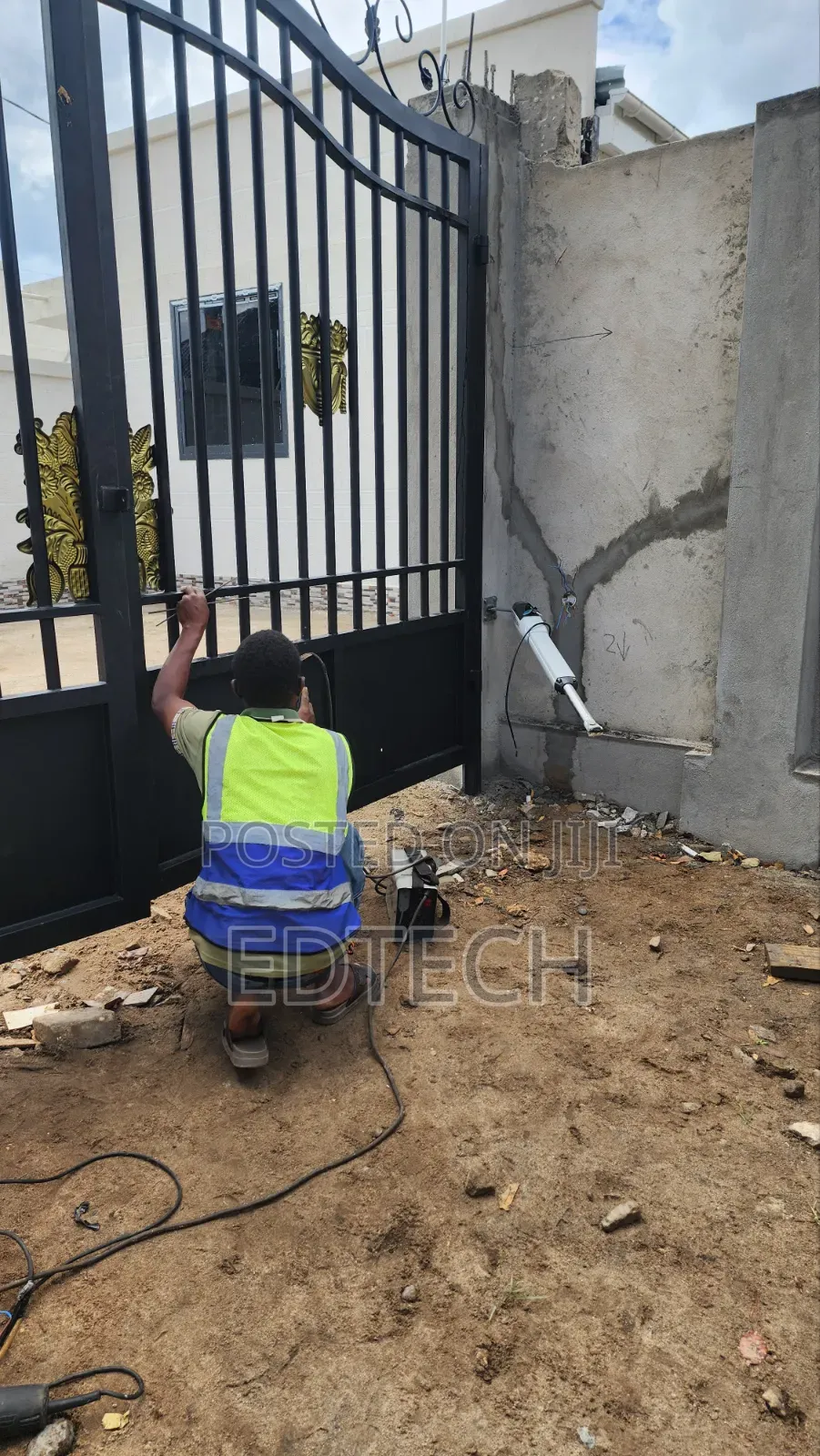 Centurion Swing Motor Gate Machines Installation