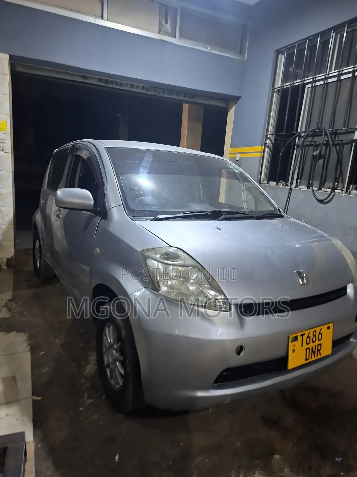 Toyota Passo 2005 White