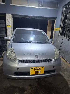 Toyota Passo 2005 White