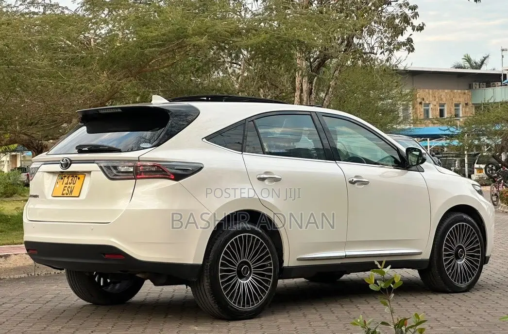 Toyota Harrier 2015 White