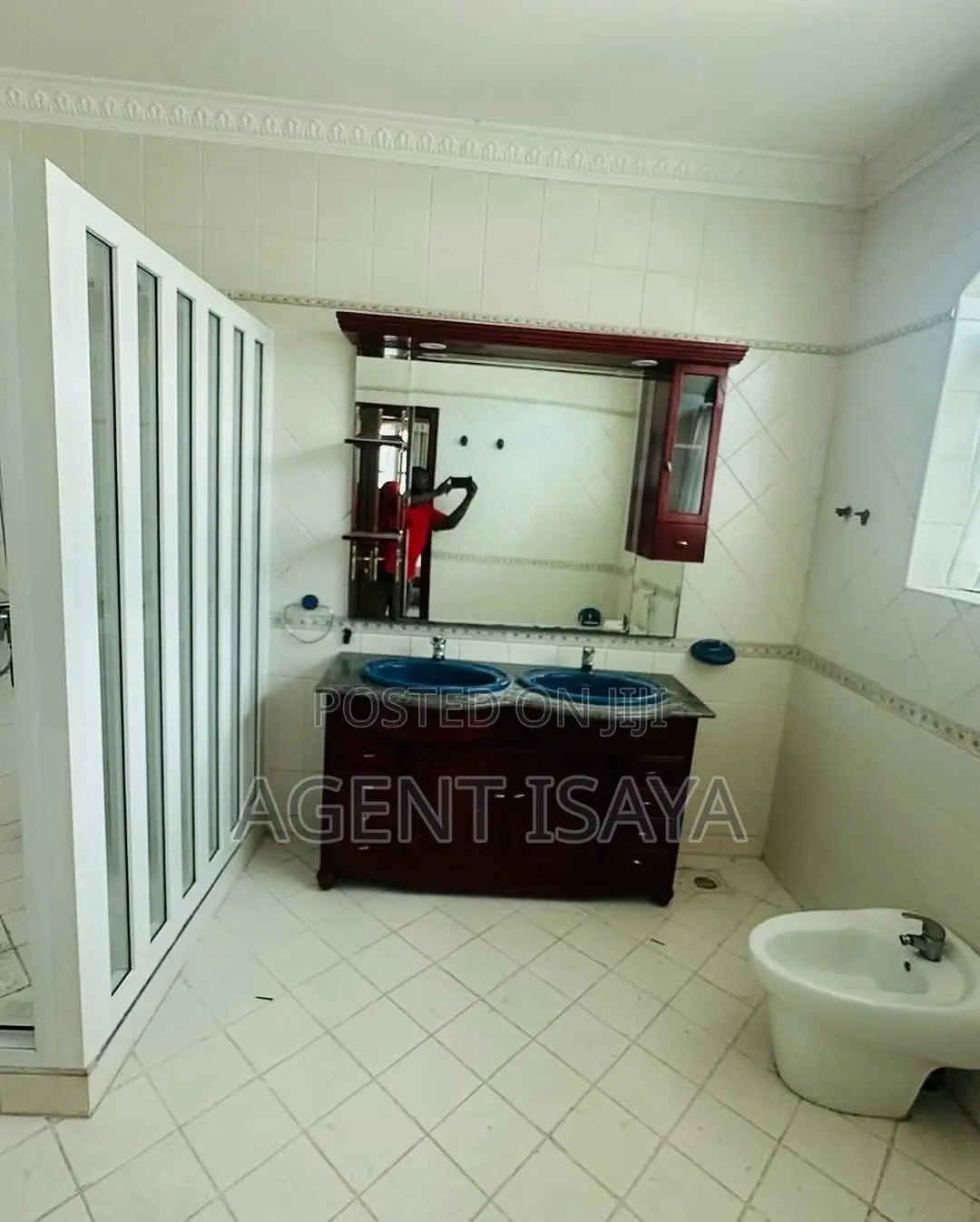 Furnished 4bdrm Villa in Oyster Bay for rent