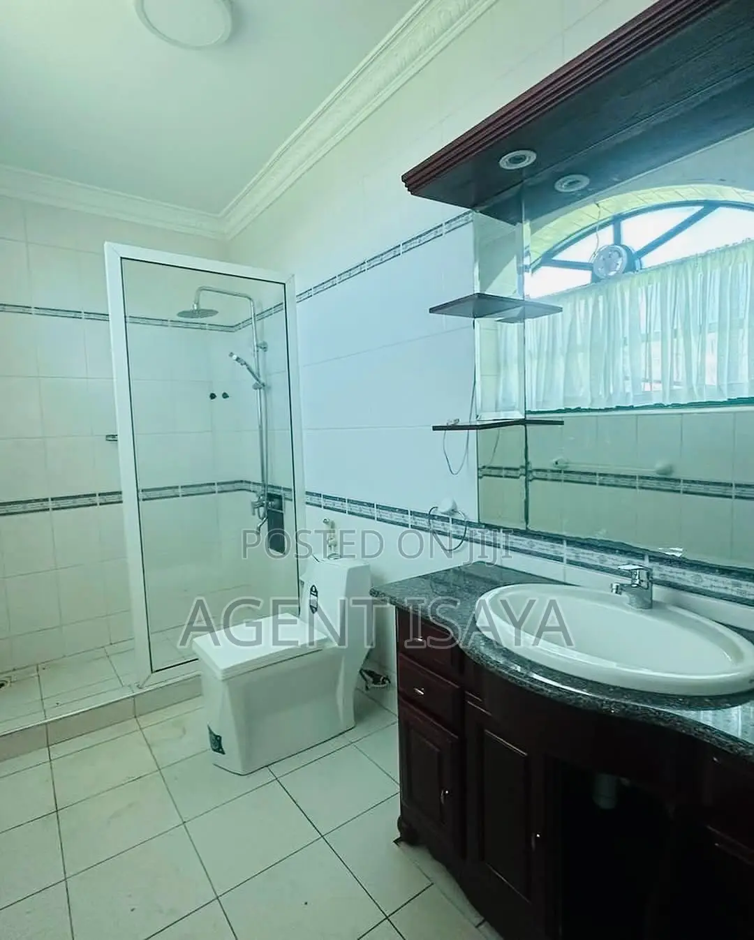 Furnished 4bdrm Villa in Oyster Bay for rent