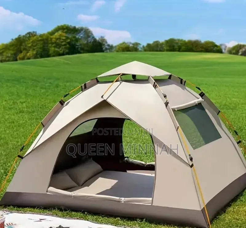 Automatic Tent Ya Watu 4 Na Taa Yake