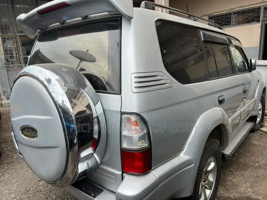 Toyota Land Cruiser Prado 1998 Silver