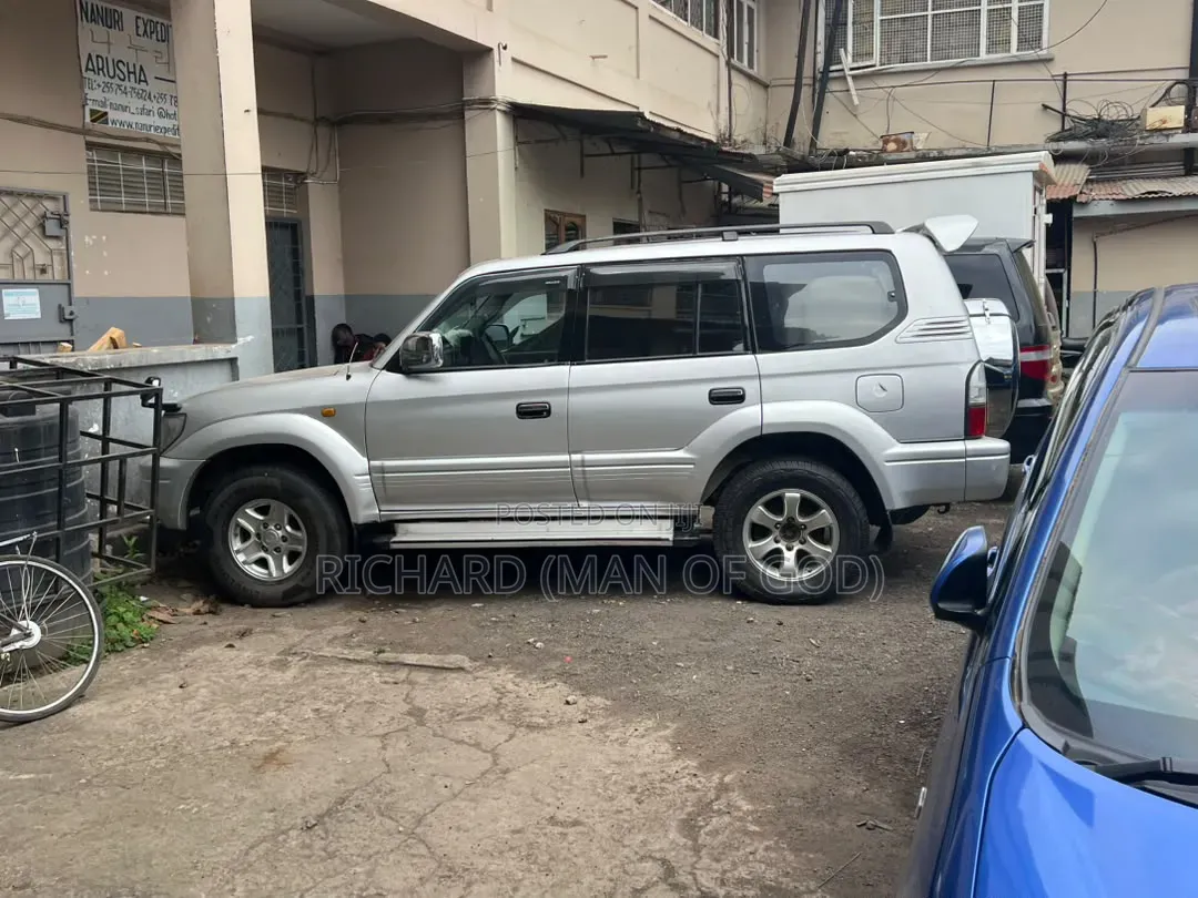 Toyota Land Cruiser Prado 1998 Silver