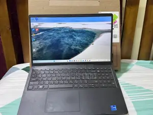 Laptop Dell Vostro 15 3530 32GB Intel Core i7 SSD 1T