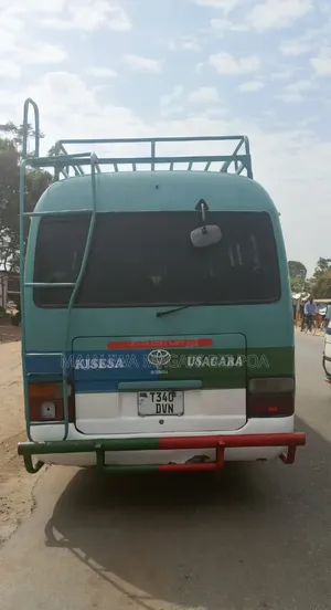 Toyota Coaster 2016 Beige