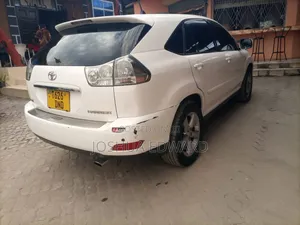 Toyota Harrier 2006 White