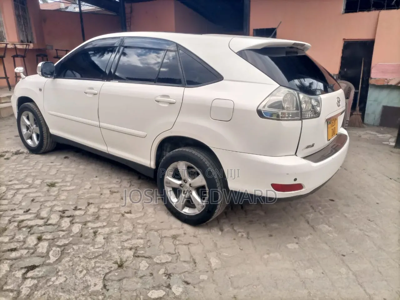 Toyota Harrier 2006 White