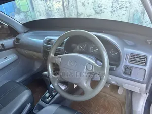 Toyota Starlet 2002 Black
