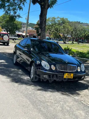Mercedes-Benz E320 2010 Black