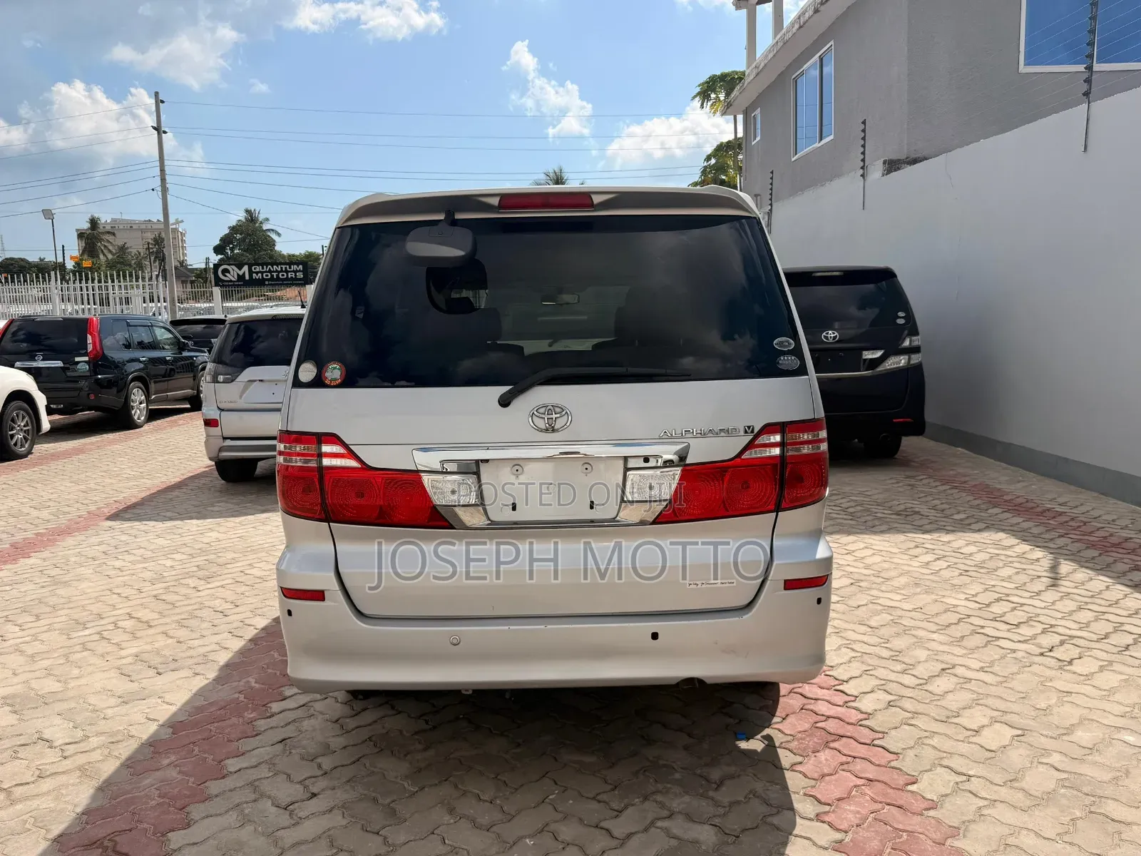 Toyota Alphard 2006 Silver