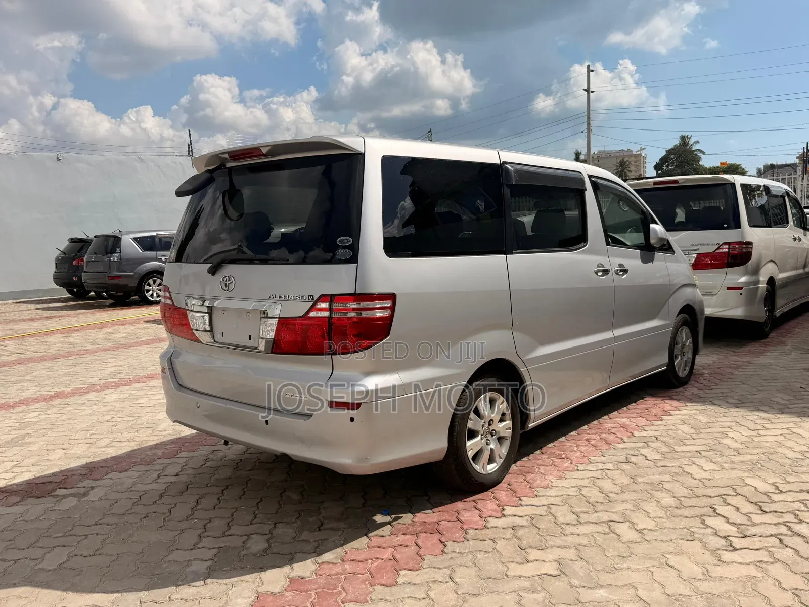 Toyota Alphard 2006 Silver