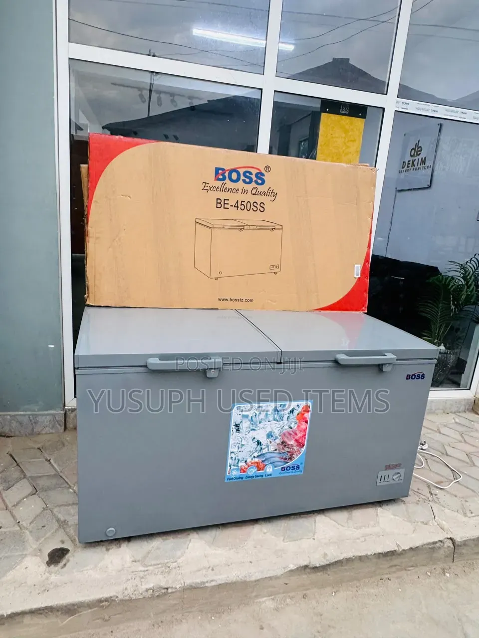 Boss Frizer // 450L // Double Door //