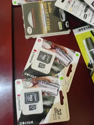 Zoom H4N Pro Handy Recorder + 32gb 100mbs Mem Card