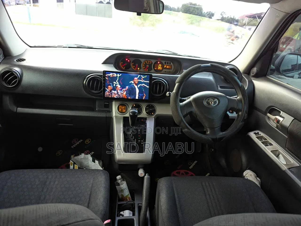 Toyota Rumion 1.5 FWD 2023 Black