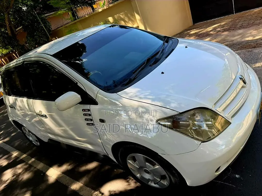 Toyota IST 2007 White