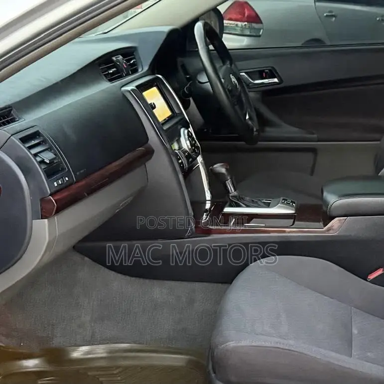 Toyota Mark X 2012 Silver