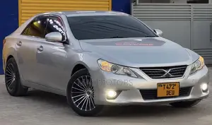 Toyota Mark X 2012 Silver
