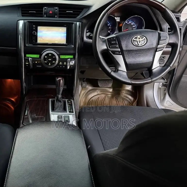 Toyota Mark X 2012 Silver