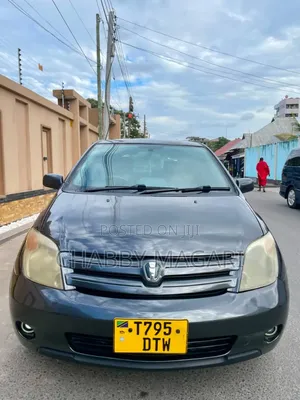 Toyota IST 2003 Gray