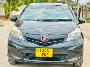 Toyota Vitz 2011